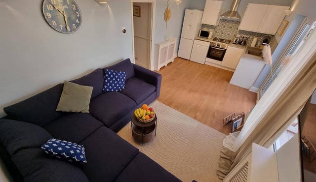 28 ExcellentStays - Heathrow - 5 Bedroom House in Stanwell