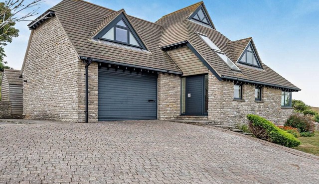 3 Bed in Swanage (oc-dc063) in Worth Matravers
