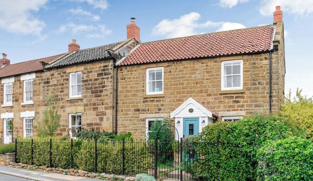 3 bedroom accommodation in Burniston, near Scarborough in Scarborough