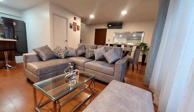 3 bedroom duplex with Air conditioner and private terrace in Miraflores