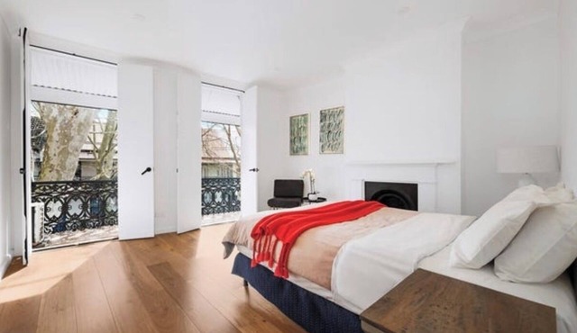 3-Bedroom Paddington Terrace | Walk to Cafés & City in Paddington