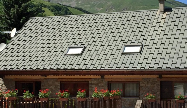 350m from shops, 1st floor, fitness, sauna, hammam, terrace, ski locker, 120m², Valloire