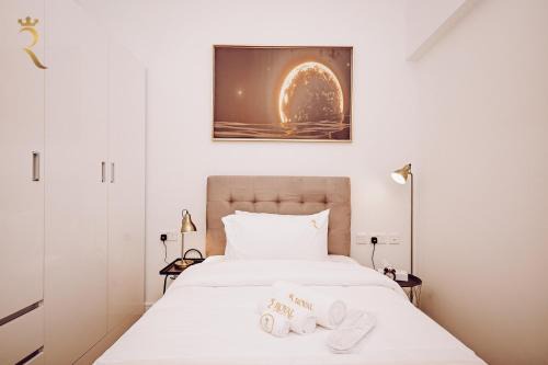 3BR Al Raha Haven - Chic Coastal Escape