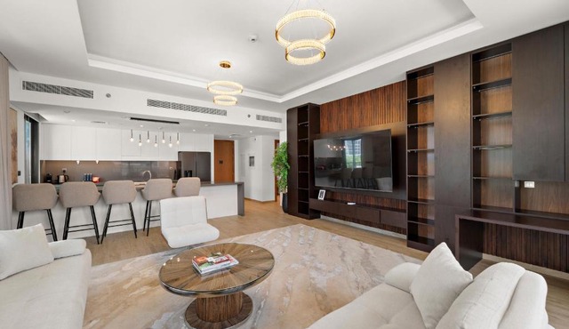 3BR Central Park, Prime Dubai Location