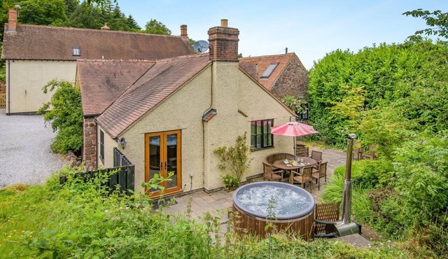 4 Bed in Nether Stowey (oc-c30195) in Dodington