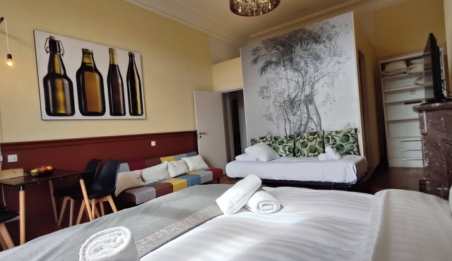 4-person suite in Bruxelles