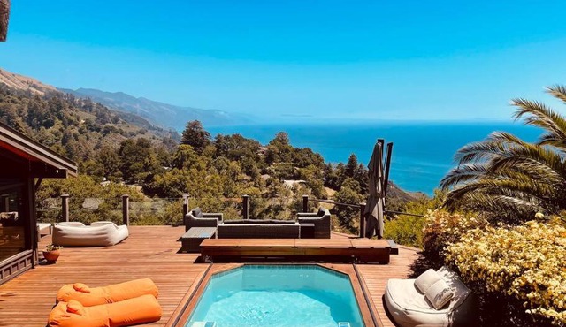 5 acres pool/spa, walk to all Big Sur has to offer in Big Sur