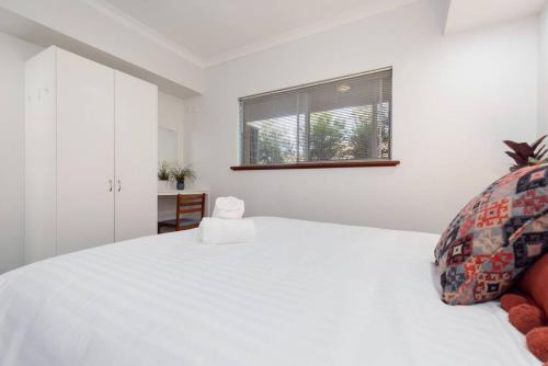 A5 - Bright and spacious 1 bathroom apartment in Perth