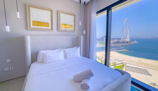 ADDRESS BEACH RESORT Residence Million Dollar Sea and Palm View DXB AIRPORT VIP Shuttle option