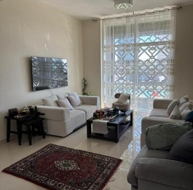 Affordable master bedroom hotel apartment