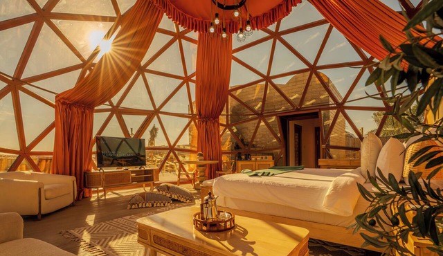 Al Marmoom Dome Luxury Desert Experiential Stay