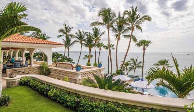 All-Inclusive Beachfront Estate on Palmilla Norte in BCS