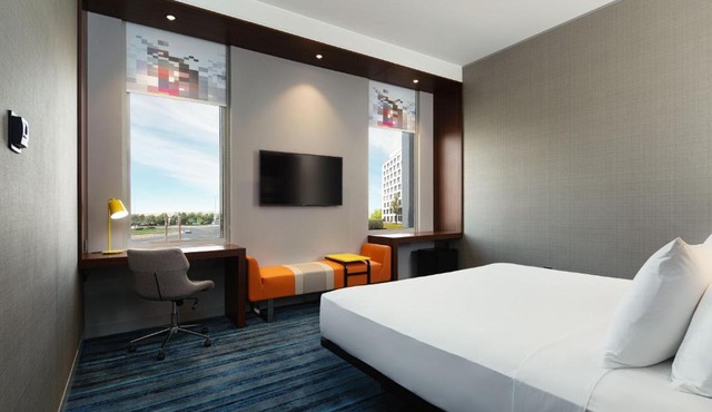 Aloft by Marriott Dubai South
