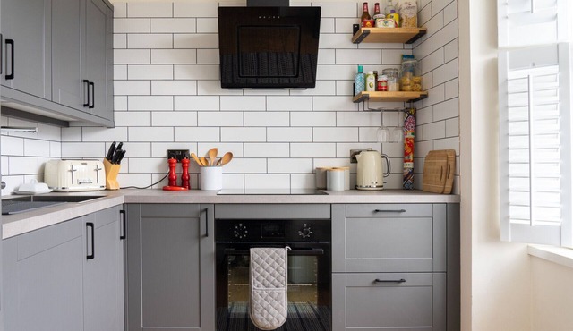 ALTIDO Gorgeous 1-bed flat near Botanic Gardens in Edinburgh