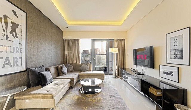 Amazing 1BR, 10 mins to Burj Khalifa