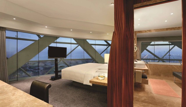 ANDAZ CAPITAL GATE ABU DHABI, BY HYATT