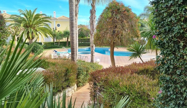 Appartement Tout Confort Avec 2 Terrasses Proche de la mer in Lagos