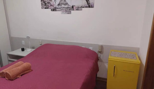 Apto bem Situado/Estacionamento e Vista p/Lagoa