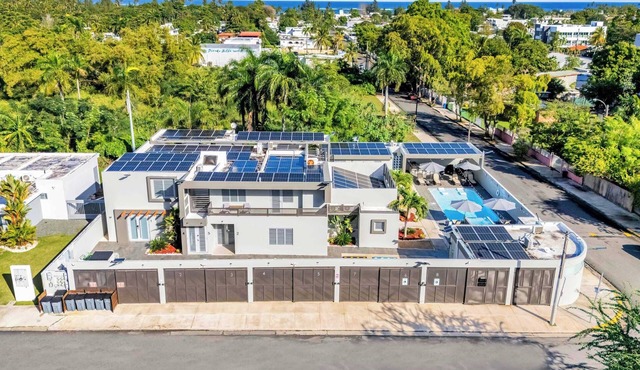 AQUA Ville Moderna · Serene 16BR Villa with Pool in Dorado