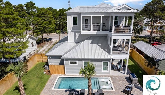 Ash in the Sand - Private Pool/Golf Cart/6 Bikes/Game Room