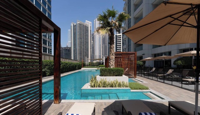 Aura Suites