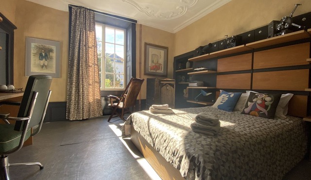 Authentic castle anno 1634 - suite Roaring '20 in Käerjeng