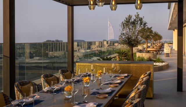 Avani Plus Palm View Dubai Hotel & Suites