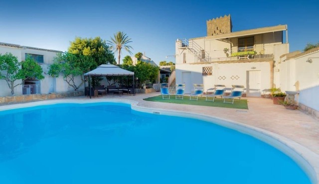 Baglio Sciacca for groups with private pool by Xenia Sicily Villas in MAZARA DEL VALLO