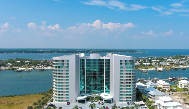 Bella Luna 508 - Upscale Luxury-2bd/2bth Condo-walk to Flora-Bama-Gorgeous Views in Orange Beach