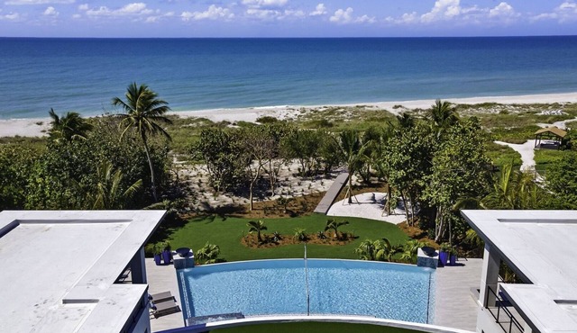 Bella Luna ~ Ultimate luxury awaits