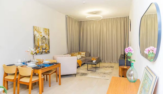 Bloomfields Splendid 1BR in Al Jadda