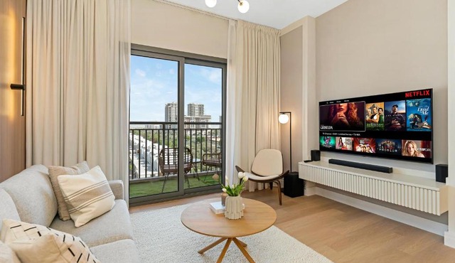 Caabi I Town Square Suite Luxury 2BR Near Qudra Lake