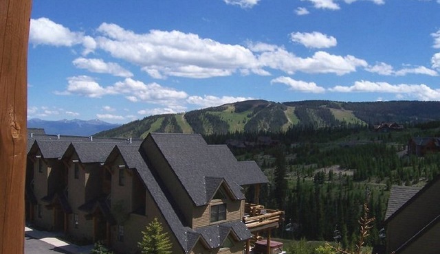 Casa Moonlight One - Ideal Rental for Summer Activities and Trips to Yellowstone in Big Sky