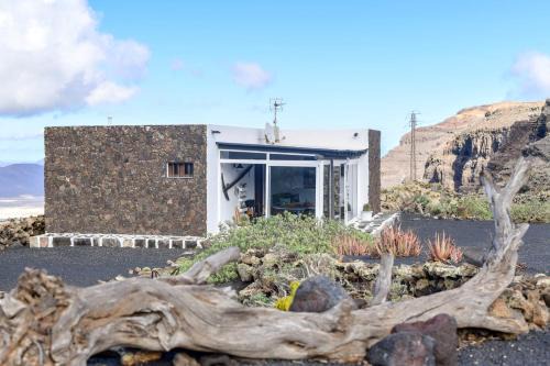 Casa Vereda del Risco in Ye