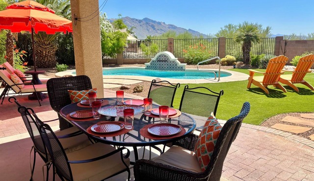 Catalina Dream Home has Southwest Style & Mountain Views. Pool. 3bd 2bath in Tucson