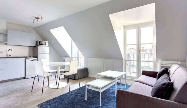Central apartment near Pompidou - 1 bedroom - long stay - Sébastopol II by Habitat Parisien in Paris