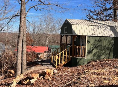 Chaonia Landing Resort Marina & Guide Services in Williamsville