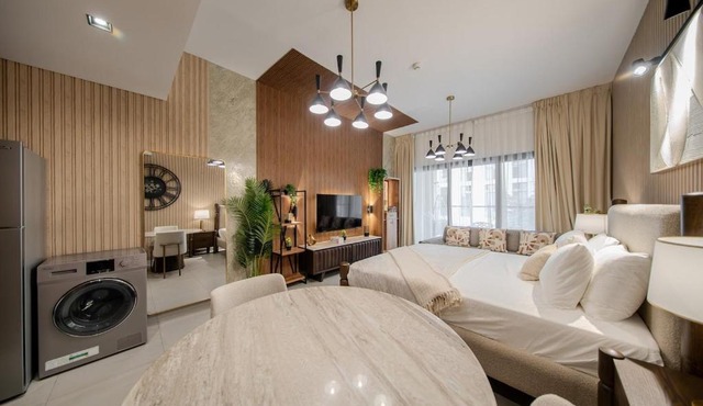 Charming Apartment with Balcony in Al Mamsha CB5-1-SN3-120-st