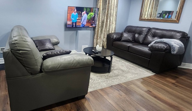Charming Private 2 bedroom 1 Bathroom Basement Suite in awesome Brampton in Brampton