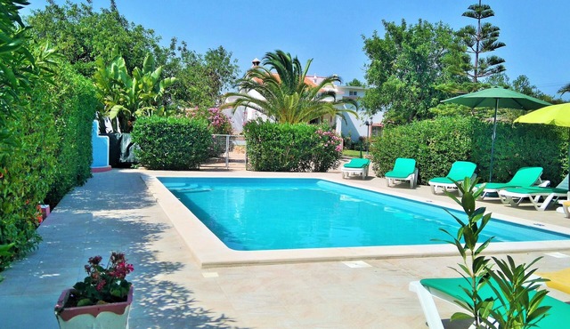 Charming studio 30 m2 in rural property with swimming pool in Albufeira