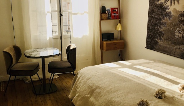Charming studio between Abbesses and Place du Tertre in Paris