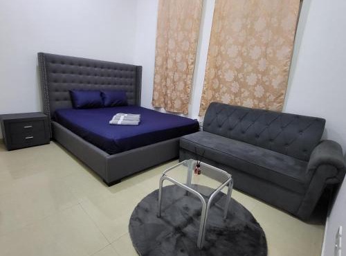 Cliftin Studio Apartment