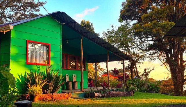 Cloud Forest Cottage on the Guindon Farm close to the Monteverde Preserve in Monte Verde
