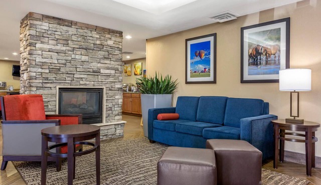 Comfort Inn & Suites Phoenix North/Deer Valley in Phoenix