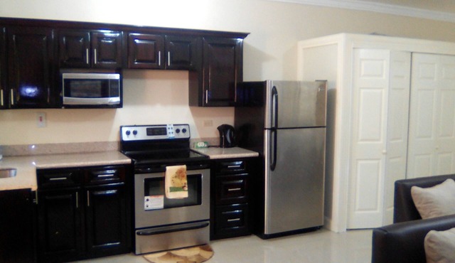 COMFORTABLE, CONTEMPORARY, CENTRAL in Kingston