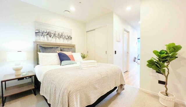 Cosy 1-Bedroom with Pool and Sauna in City Centre