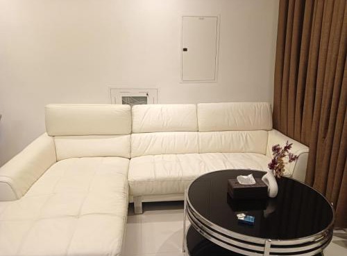 Cozy Beautiful Private Room with Shared Washroom