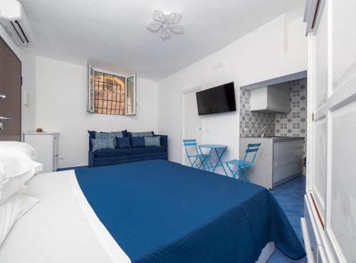 De Vivo Realty - Camilla House Positano in Positano