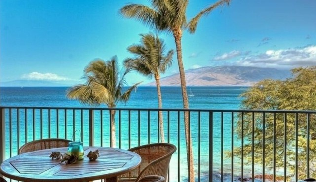Direct Oceanfront/Beachfront Luxury! Recently Remodeled