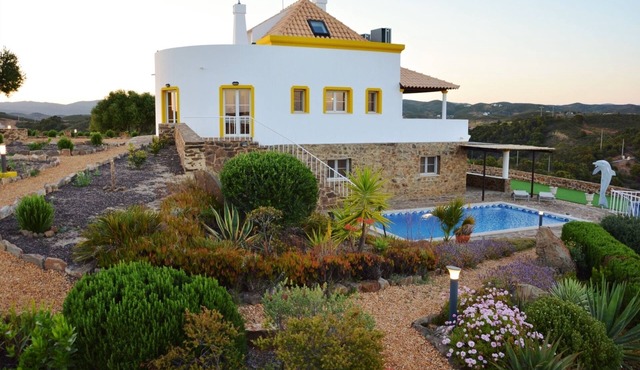 Dream house with unforgettable panoramic views, only 6 km from romantic Tavira in Tavira
